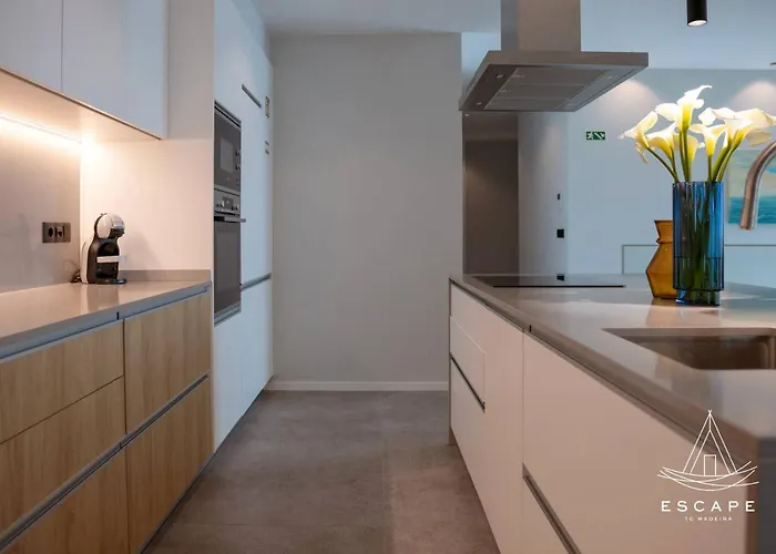 Nicuma By Escape To Madeira